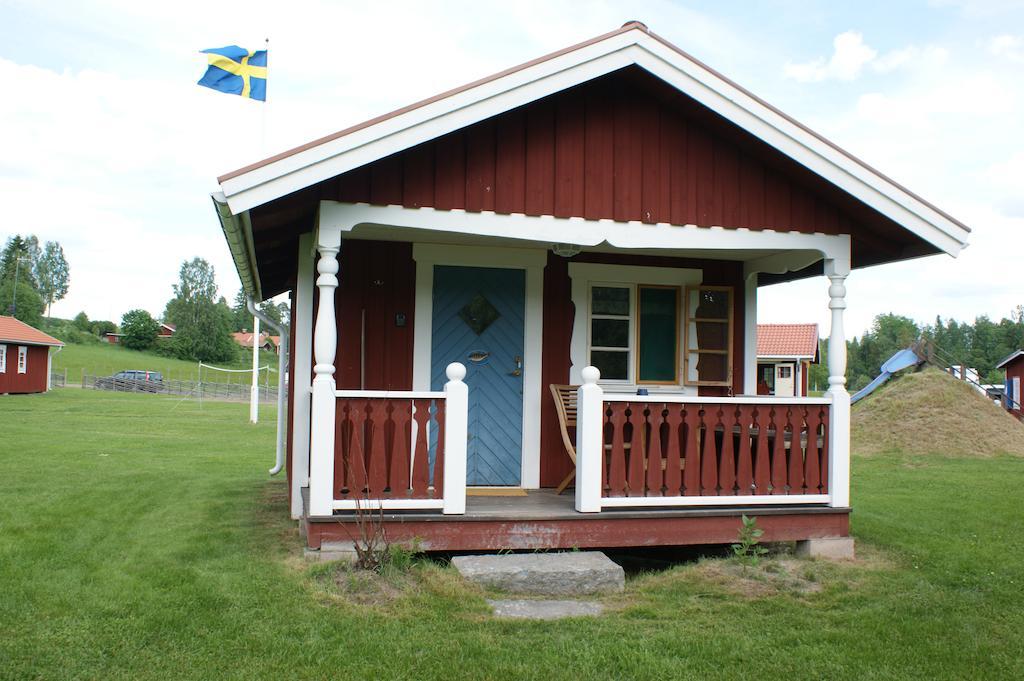 Ratt O Roder Stugby & Konferens Villa Djuras Стая снимка